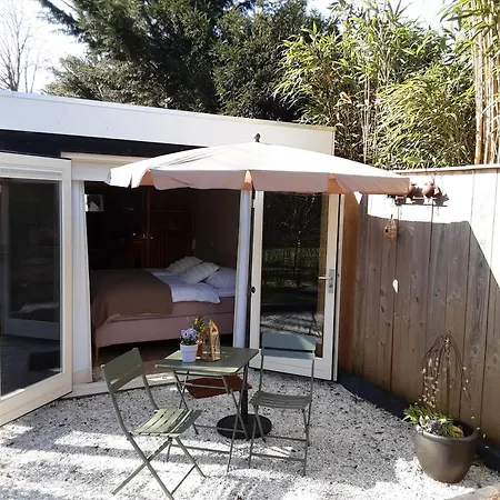 Le Garage 公寓 *